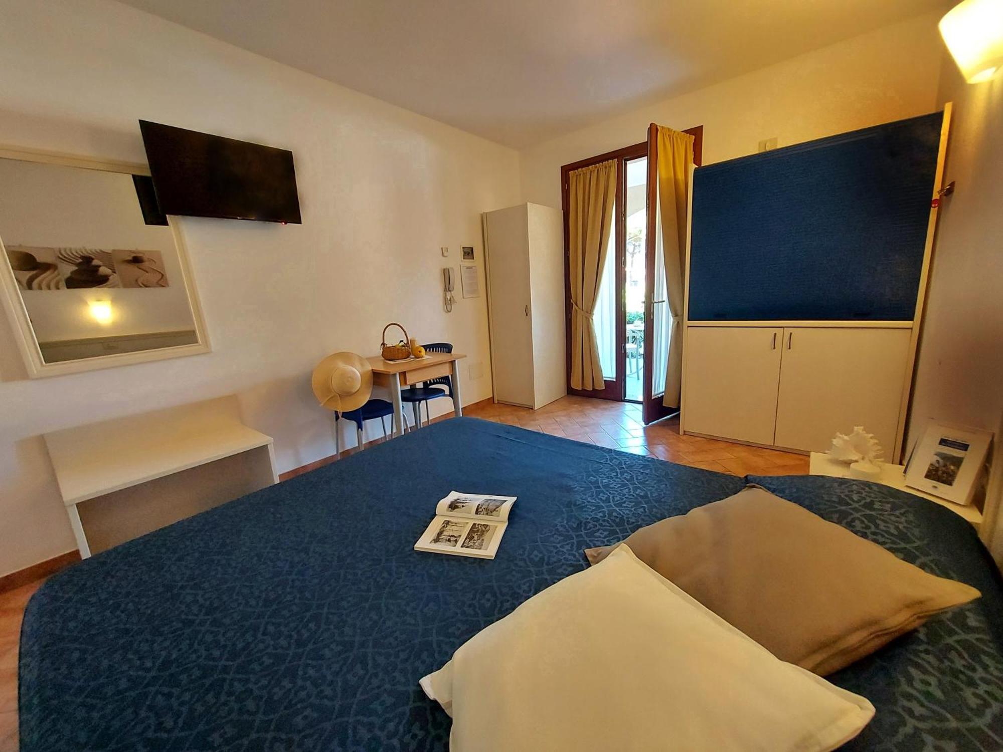 Lido Azzurro Residence Rta Capoliveri  Quarto foto